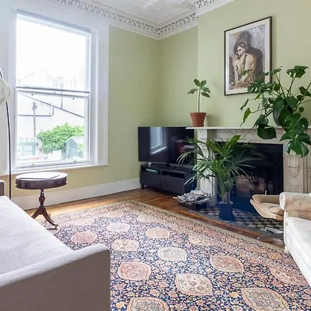 Guestready - Period House In The Heart Of Vendégház 3*