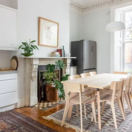Guestready - Period House In The Heart Of Vendégház