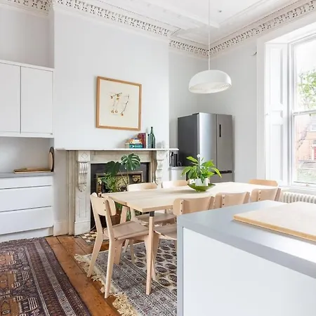 Guestready - Period House In The Heart Of 3* Dublin